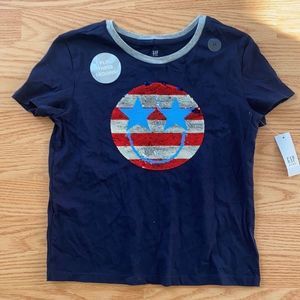 𝅺NWT GAP Kids Sequined T-shirt